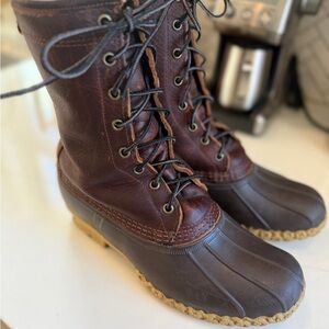 L.L. Bean Women's Dark Brown Leather Winter Duck Boots with Tan Outsole